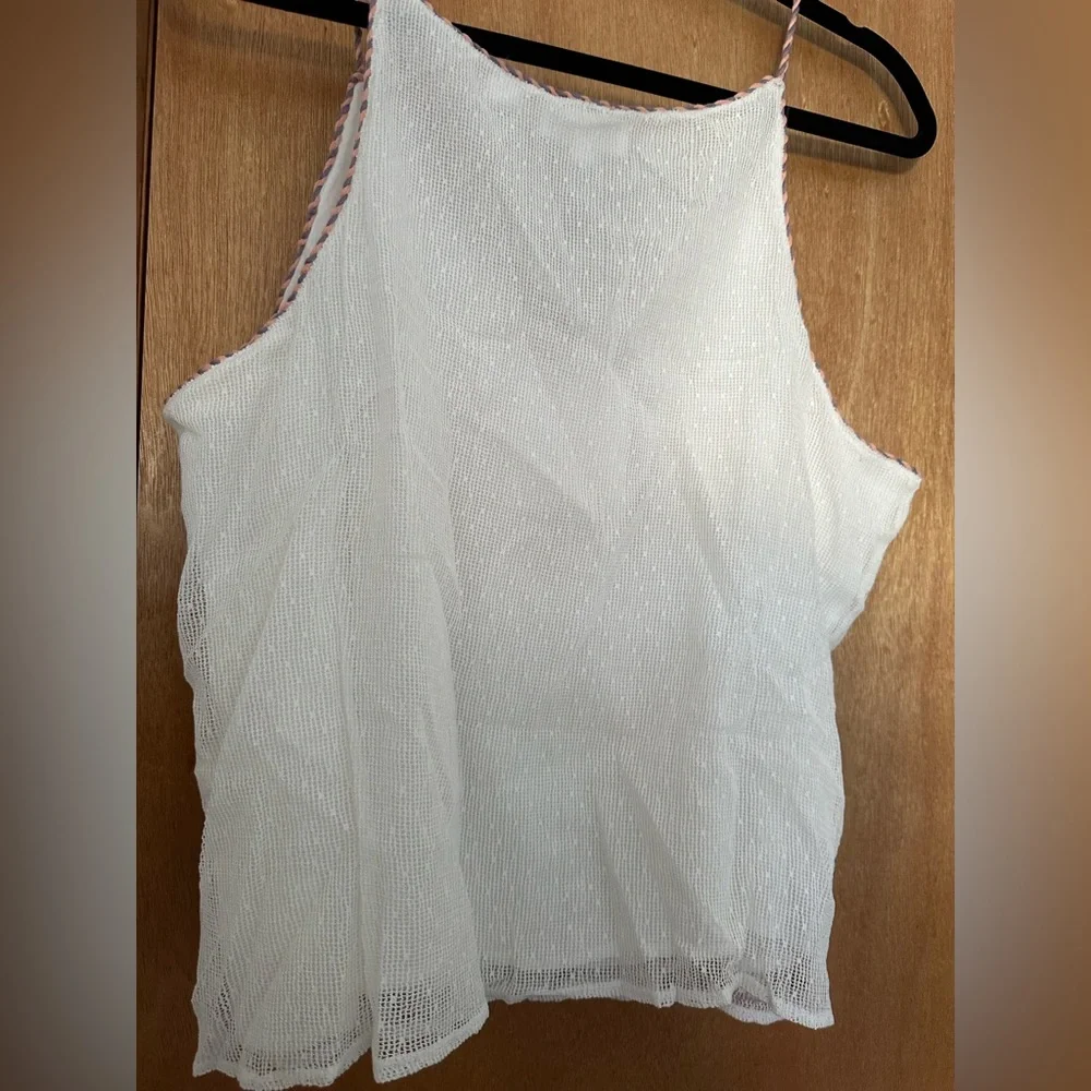 TOP LAIA EMBROIDERED - Picture 8 of 10